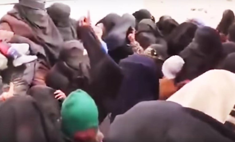 ISIS-ovke koje bježe iz Sirije: Tražit ćemo osvetu, bit ćete u krvi do koljena